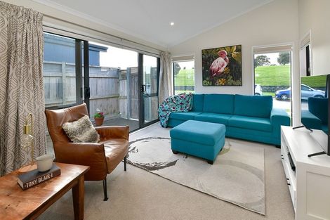 Photo of property in 11 Barcliff Terrace, Gulf Harbour, Whangaparaoa, 0930