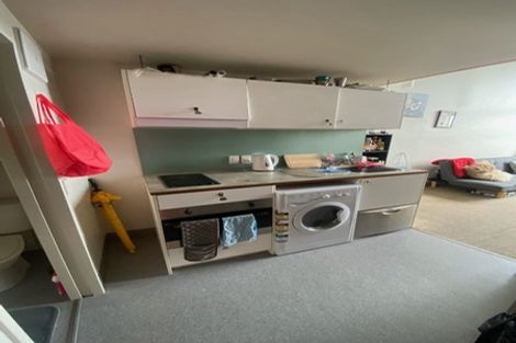 Photo of property in Urbane Apartments, 43/29 Webb Street, Mount Cook, Wellington, 6011