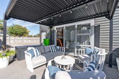 Photo of property in 15a Esther Street, Martinborough, 5711