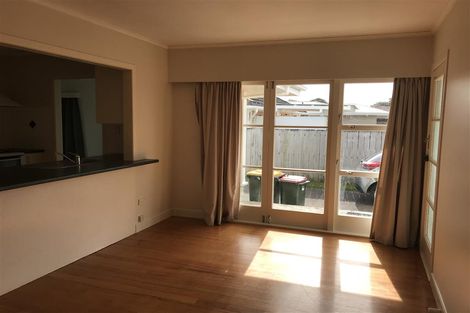 Photo of property in 136 Great South Road, Takanini, 2112