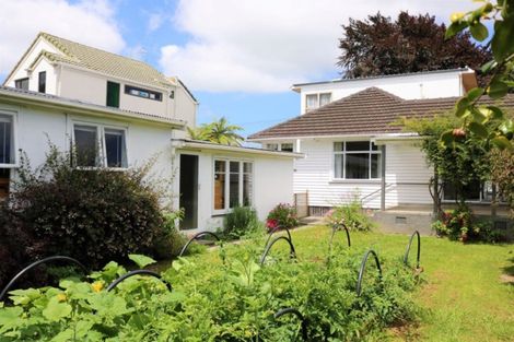 Photo of property in 27 Saint Annes Street, Levin, 5510