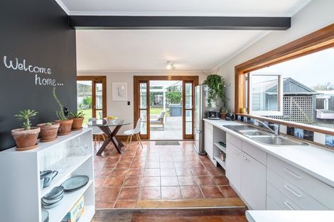 Photo of property in 234 Main Street, Greytown, 5712