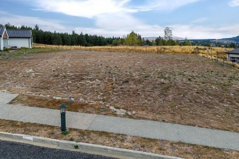 Photo of property in 28 Mistake Drive, Lake Tekapo, 7999