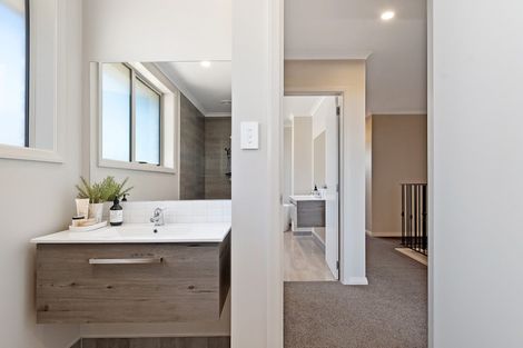 Photo of property in 83 Penetaka Heights, Pyes Pa, Tauranga, 3112