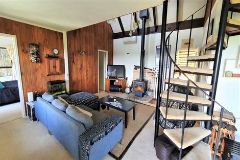 Photo of property in 61 Brick Bay Drive, Sandspit, Warkworth, 0982