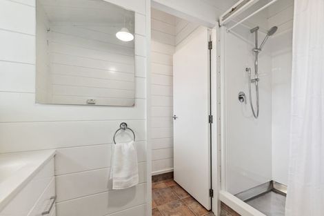 Photo of property in 28a Mclean Street, Strandon, New Plymouth, 4312