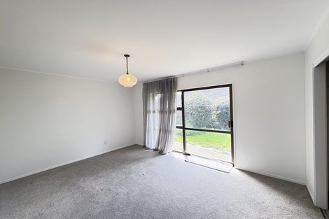 Photo of property in 2/90 Royal View Road, Te Atatu South, Auckland, 0610