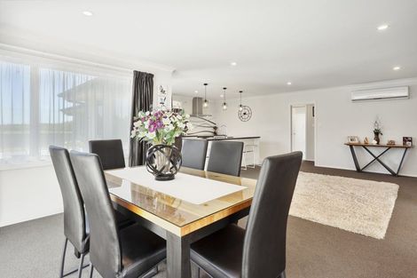 Photo of property in 92 Sutherland Drive, Kaiapoi, 7630