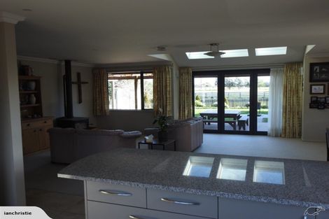 Photo of property in 339 Stoney Creek Road, Kelvin Grove, Palmerston North, 4470