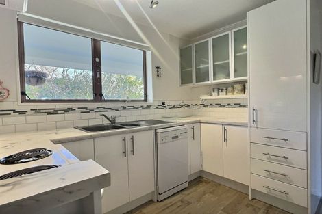 Photo of property in 2/27 Islington Place, Tamatea, Napier, 4112