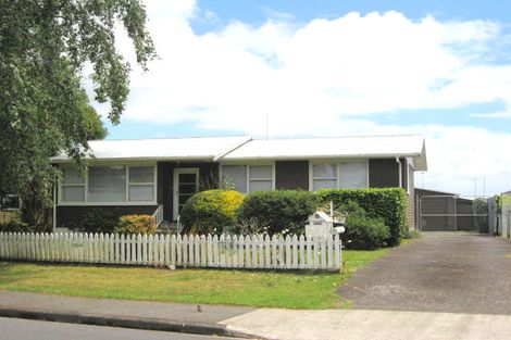 Photo of property in 7 Jupiter Street, Rosehill, Papakura, 2113