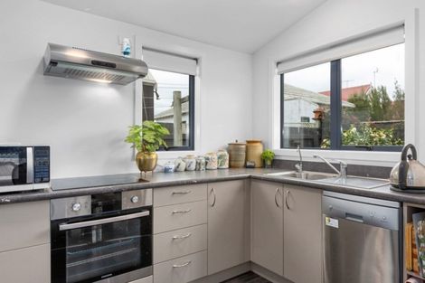 Photo of property in 82 Bay View Road, South Dunedin, Dunedin, 9012