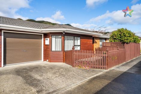 Photo of property in 39a Birdwood Road, Waterloo, Lower Hutt, 5011