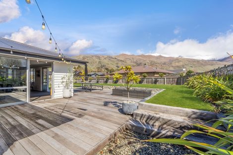 Photo of property in 40 West Meadows Drive, Wanaka, 9305
