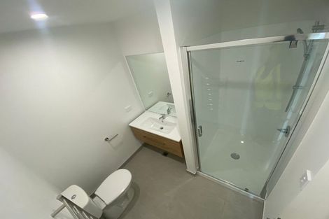 Photo of property in 77 Huri Street, Mangere Bridge, Auckland, 2022