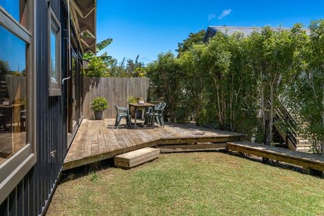 Photo of property in 12 Park Drive, Raglan, 3225