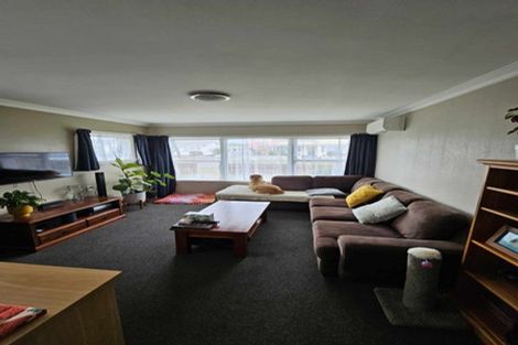 Photo of property in 63 Wilton Street, Levin, 5510