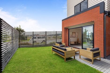 Photo of property in 22 Peihana Road, Hobsonville, Auckland, 0616