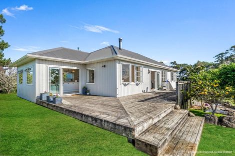 Photo of property in 151 Shelly Beach Road, South Head, Helensville, 0874