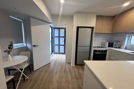 Photo of property in 4/61 Waltham Road, Sydenham, Christchurch, 8023