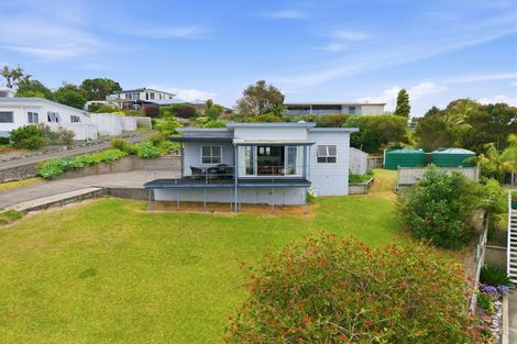 Photo of property in 45 Seaview Road, Cable Bay, 0420