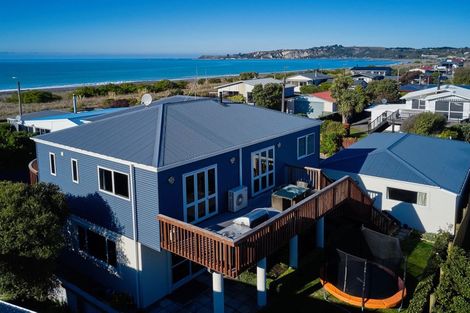 Photo of property in 5 Hawthorne Road, Kaikoura, 7300