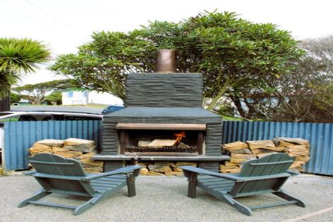 Photo of property in 3 Koromiko Street, Kaka Point, Balclutha, 9271