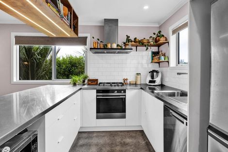 Photo of property in 482e Carrington Road, Hurworth, New Plymouth, 4371