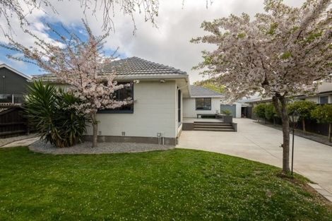 Photo of property in 29 Lamorna Road, Parklands, Christchurch, 8083
