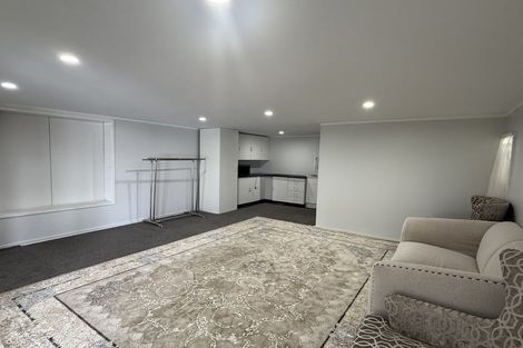 Photo of property in 7 Opal Avenue, Pakuranga, Auckland, 2010