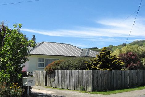 Photo of property in 25 Polstead Road, Stoke, Nelson, 7011