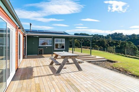 Photo of property in 326 Taieri Beach Road, Taieri Beach, Taieri Mouth, 9091