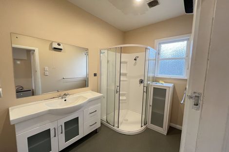 Photo of property in 1 Wavell Street, Karori, Wellington, 6012