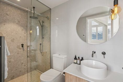 Photo of property in 4 Mckellar Drive, Jacks Point, Queenstown, 9371