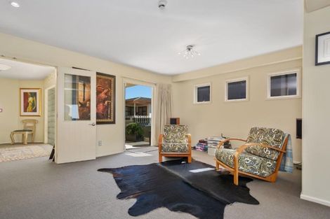 Photo of property in 189 Marine Parade, Mount Maunganui, 3116