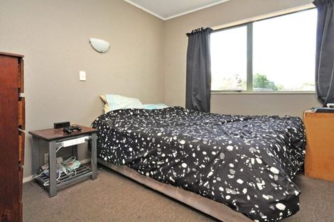 Photo of property in 15 Kowhai Avenue, Kaiaua, Pokeno, 2473