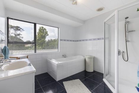 Photo of property in 23 Shadon Place, Stanmore Bay, Whangaparaoa, 0932