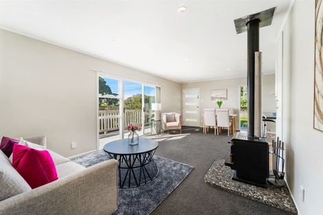 Photo of property in 31 Scott Road, Stanmore Bay, Whangaparaoa, 0932