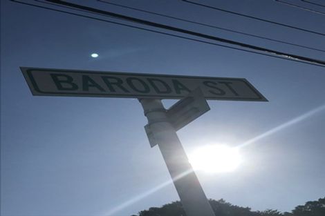 Photo of property in 10 Baroda Street, Khandallah, Wellington, 6035