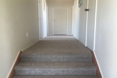 Photo of property in 9 Erica Road, Sunnynook, Auckland, 0620