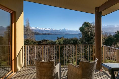 Photo of property in 337 Beacon Point Road, Wanaka, 9305