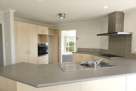 Photo of property in 1 Anchorite Way, Red Beach, 0932