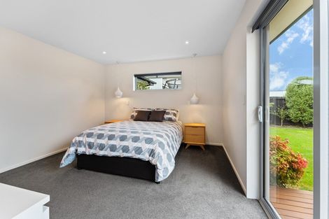 Photo of property in 6 Bargrove Close, Halswell, Christchurch, 8025