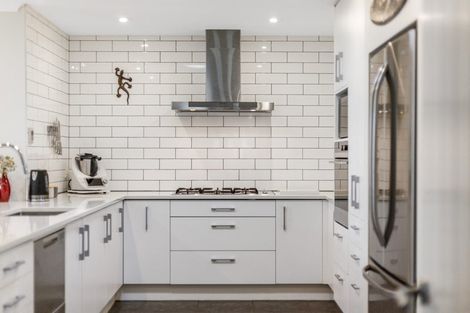 Photo of property in 15 Ashwood Street, Woodridge, Wellington, 6037