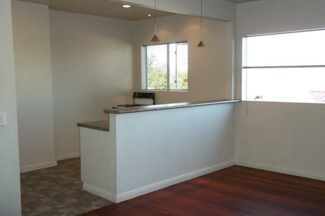 Photo of property in 94 Forest Lake Road, Forest Lake, Hamilton, 3200