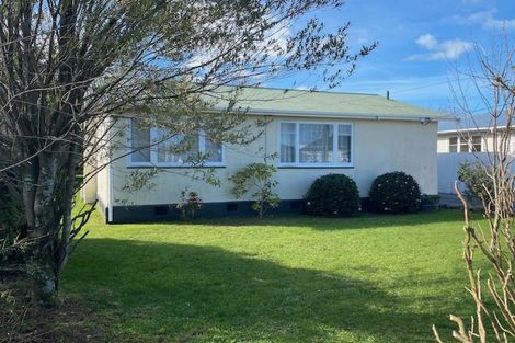 Photo of property in 13 Moreton Road, Carterton, 5713