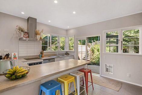 Photo of property in 17 Wyndrum Avenue, Waterloo, Lower Hutt, 5011