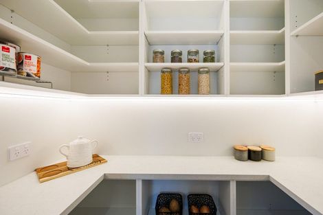 Photo of property in 5 Rayner Lane, Marton, 4710