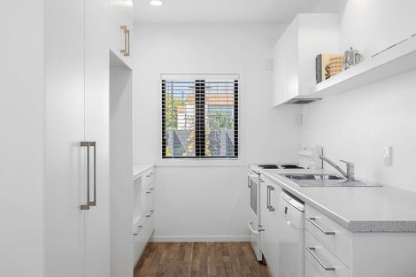 Photo of property in 10/140 Office Road, Merivale, Christchurch, 8014