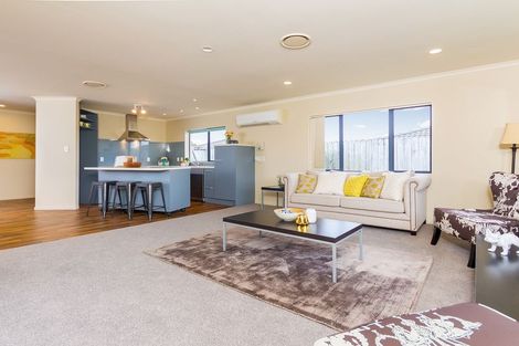 Photo of property in 32 Thomas Road, Flat Bush, Auckland, 2019